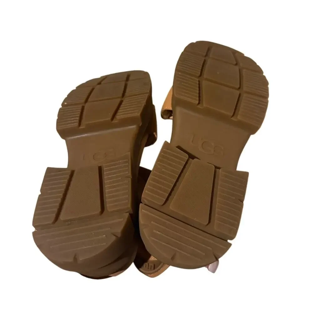 UGG Ashton Ankle Sandal Women's Sz. 9